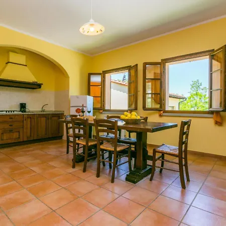 Casolare Bretulla-3 By Interhome Tresanti